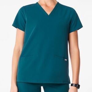 Figs Casma Scrub Top